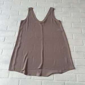 Soprano Women's Greige Gray  Sleeveless Flowy Chiffon Tunic Top Blouse -sz M